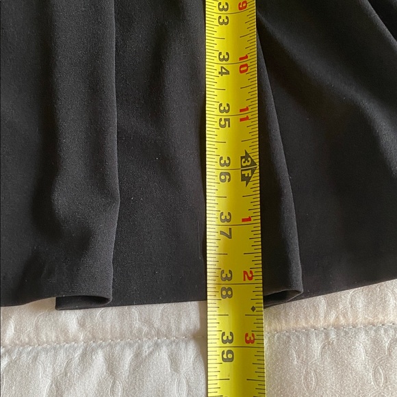 Maggy London Black Ruffled dress with built in bra - Picture 6 of 6